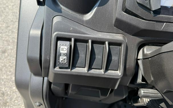 2026 Can-AM DEFENDER HD7 DPS
