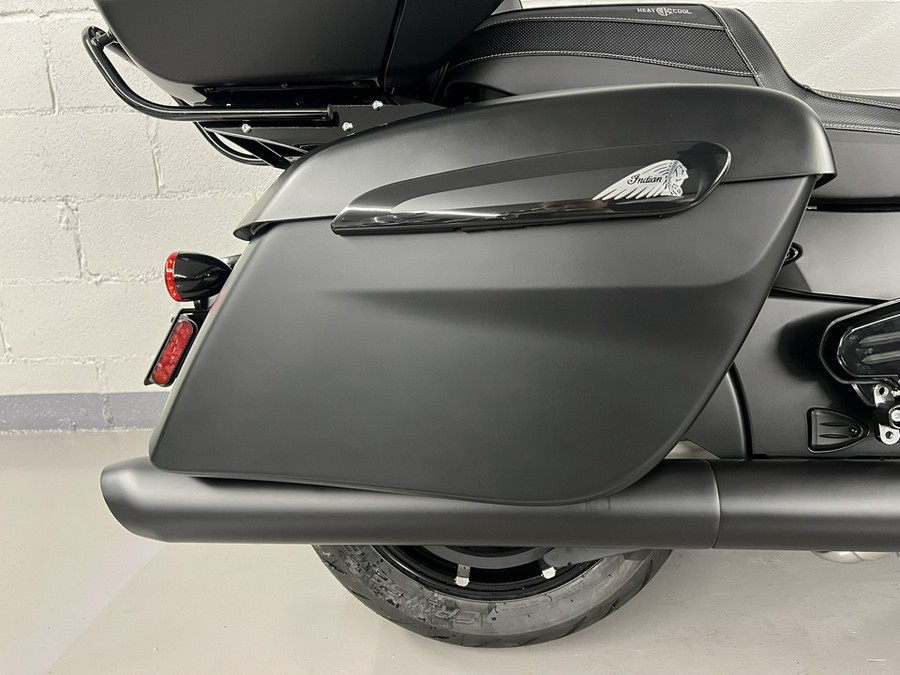2025 Indian ROADMASTER DARK HORSE WITH POWERBAND AUDIO PACKAGE