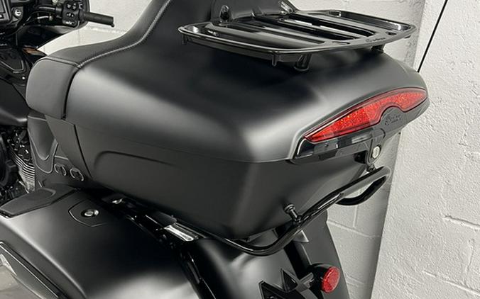 2025 Indian ROADMASTER DARK HORSE WITH POWERBAND AUDIO PACKAGE