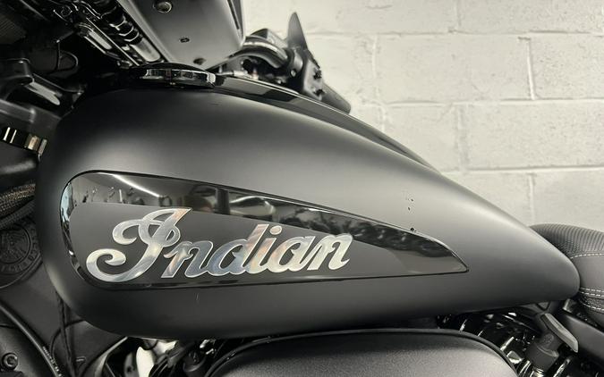 2025 Indian ROADMASTER DARK HORSE WITH POWERBAND AUDIO PACKAGE
