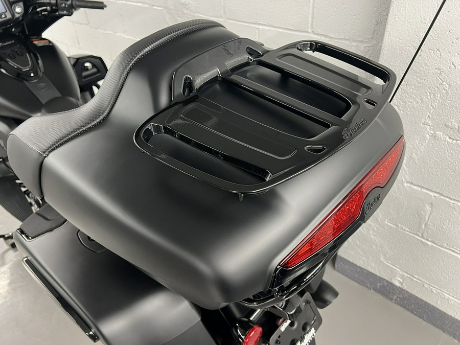 2025 Indian ROADMASTER DARK HORSE WITH POWERBAND AUDIO PACKAGE