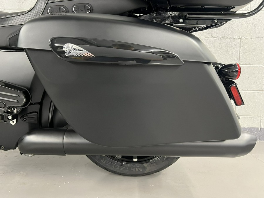 2025 Indian ROADMASTER DARK HORSE WITH POWERBAND AUDIO PACKAGE