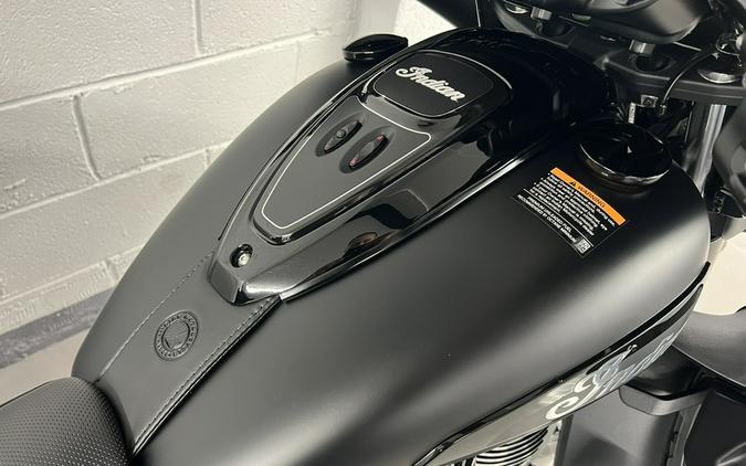 2025 Indian ROADMASTER DARK HORSE WITH POWERBAND AUDIO PACKAGE