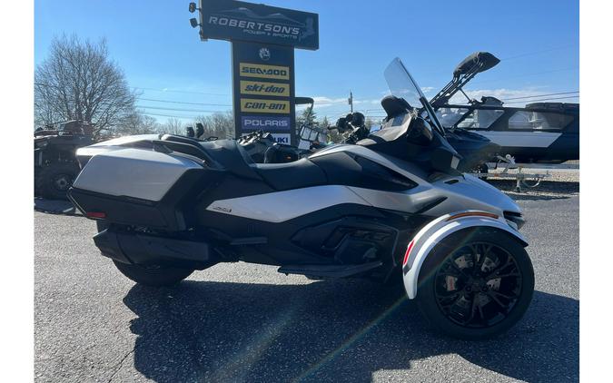 2024 Can-Am Spyder RT Base