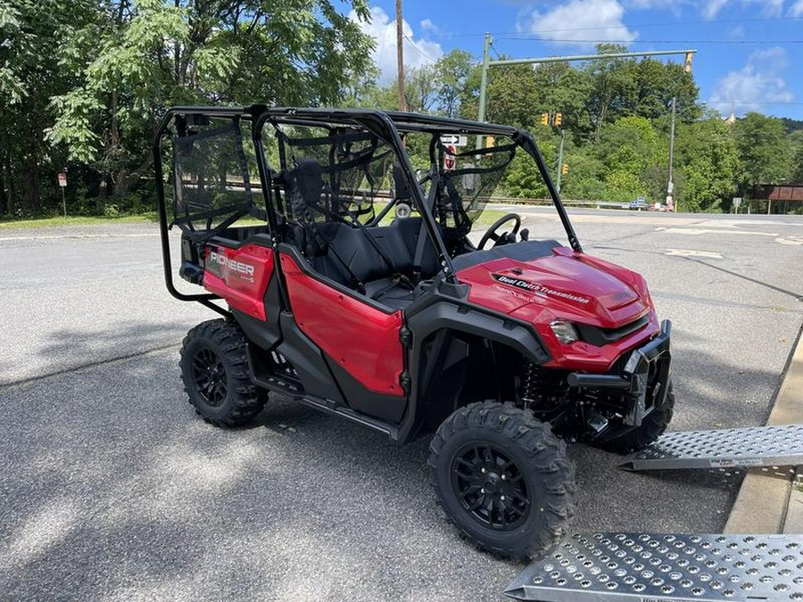 2024 Honda® Pioneer 1000-5 Deluxe