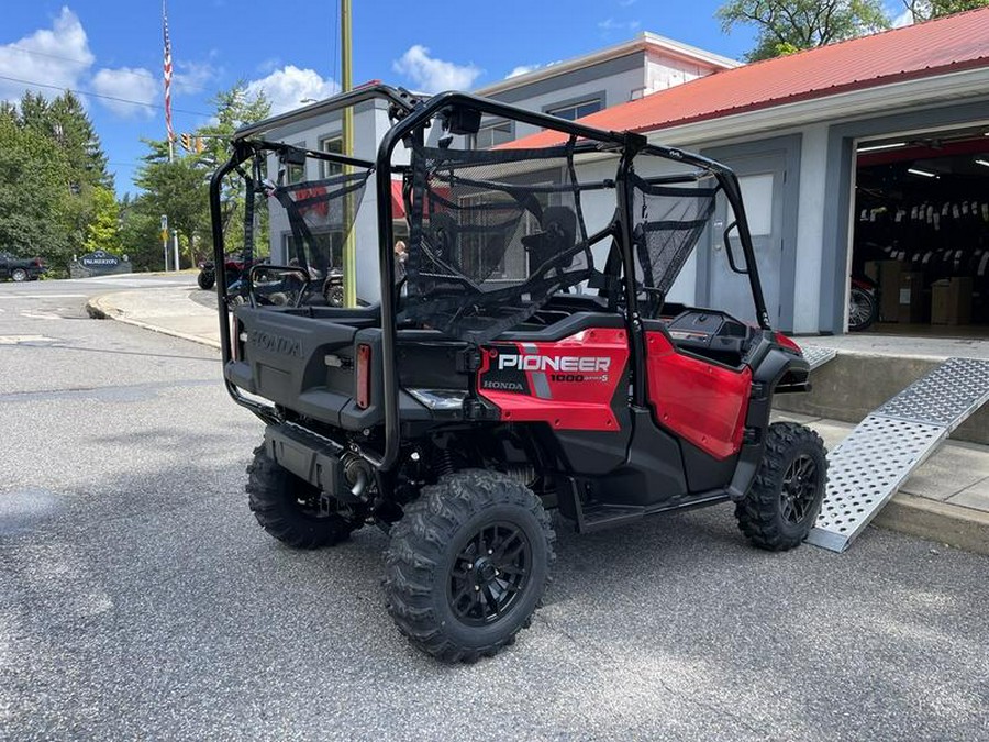 2024 Honda® Pioneer 1000-5 Deluxe