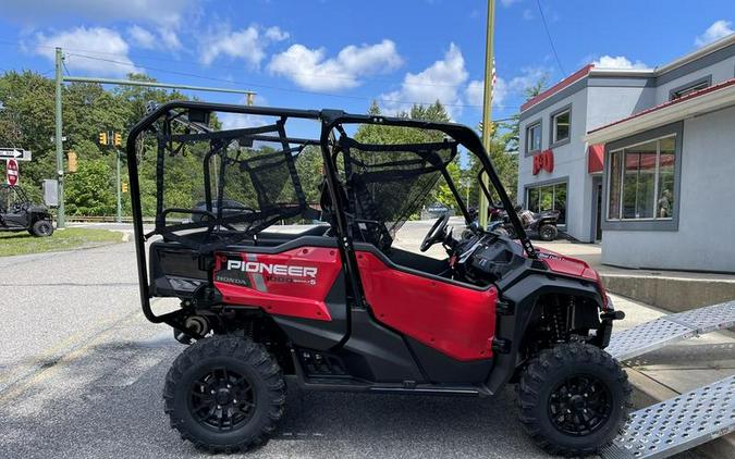 2024 Honda® Pioneer 1000-5 Deluxe