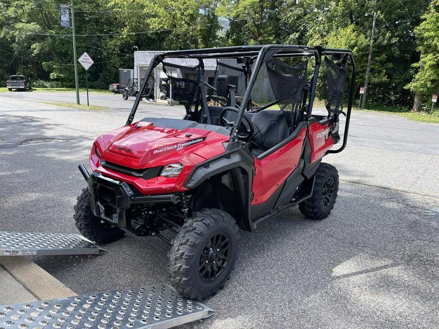 2024 Honda® Pioneer 1000-5 Deluxe