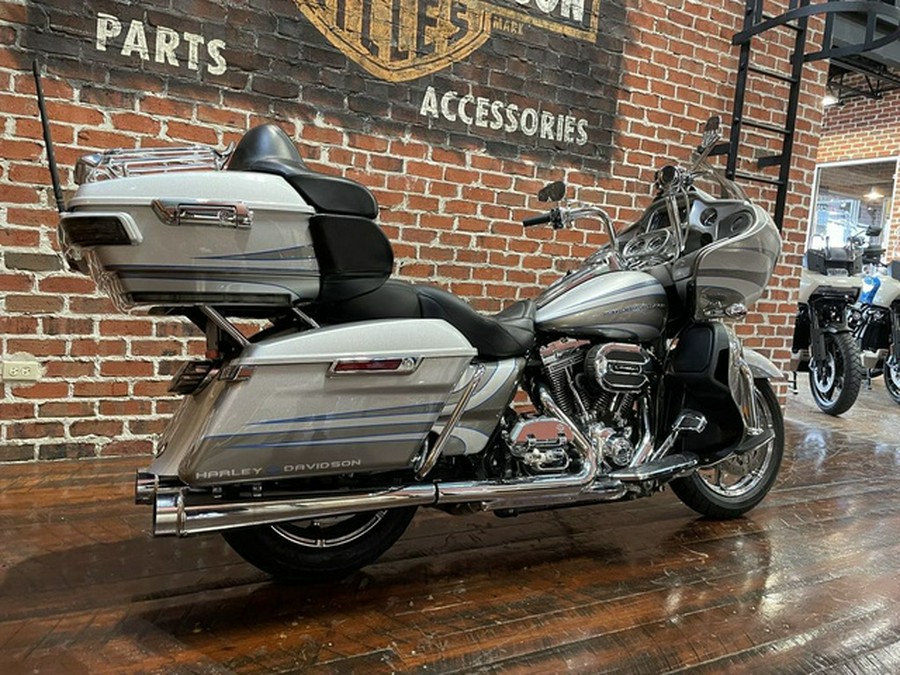 2016 Harley-Davidson FLTRUSE - CVO Road Glide Ultra