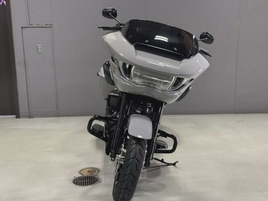 FLTRX 2025 Road Glide®