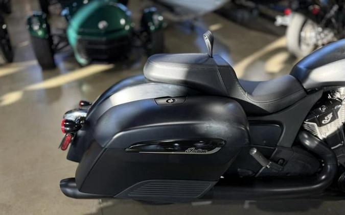 2021 Indian Motorcycle® Challenger® Dark Horse Thunder Black Smoke