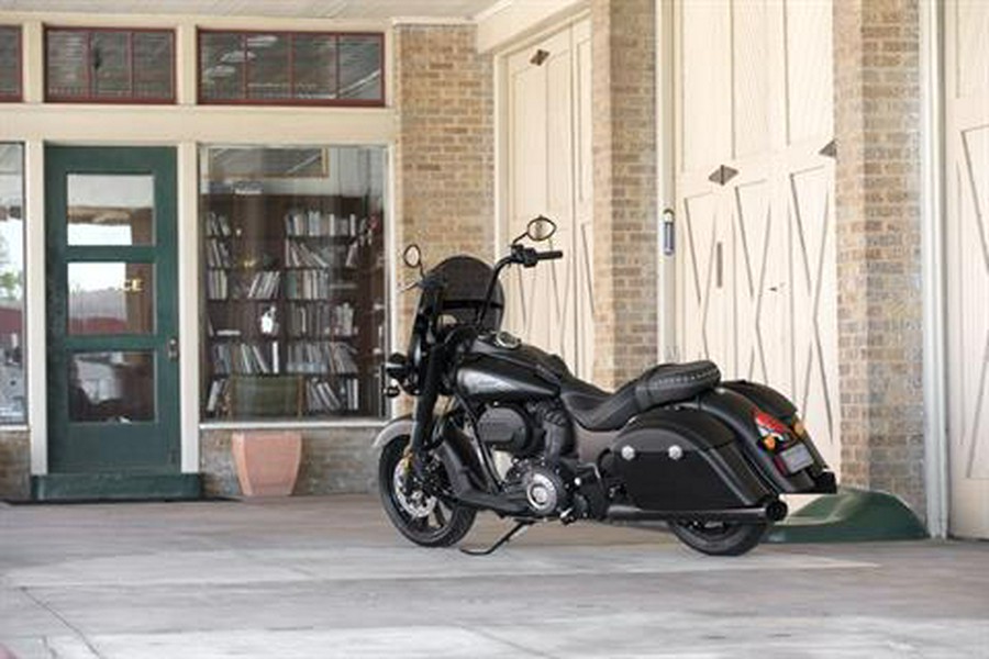 2018 Indian Motorcycle Springfield® Dark Horse®