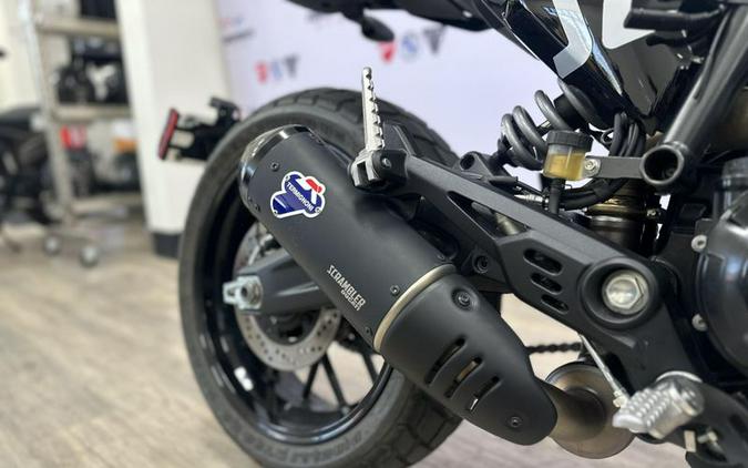 Used 2024 Ducati SCRAMBLER ICON