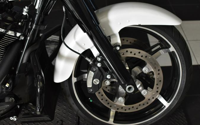 2025 Harley-Davidson Road Glide FLTRX