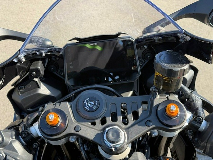2026 YZF-R7 - Yamaha