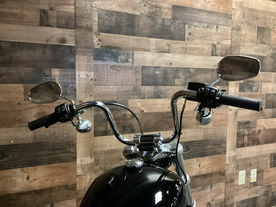 2022 Harley-Davidson Softail Standard Black FXST