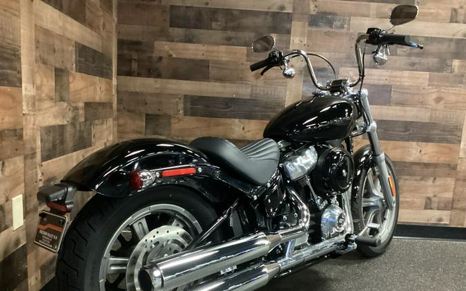 2022 Harley-Davidson Softail Standard Black FXST