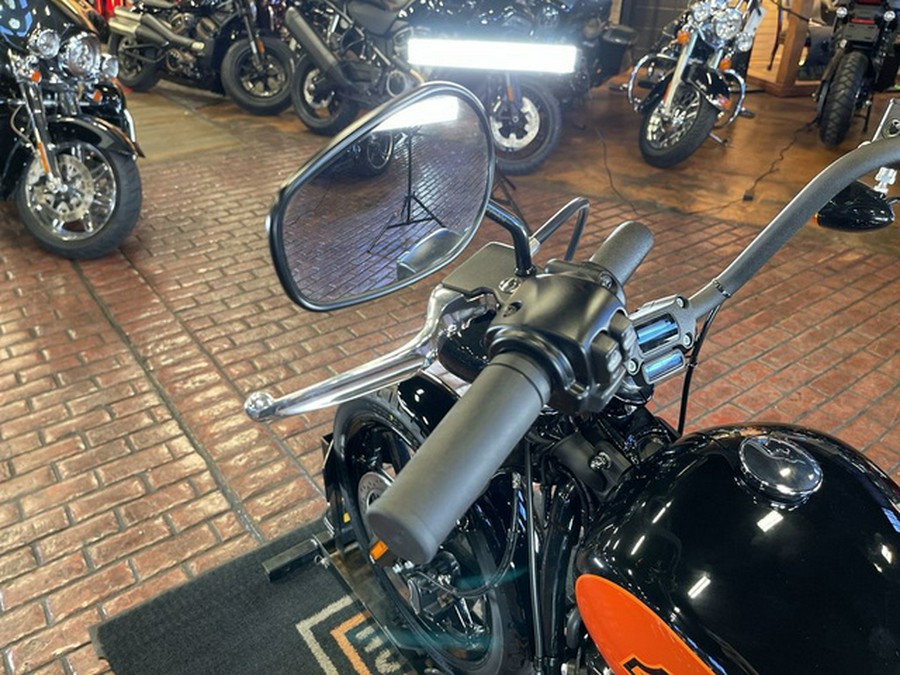 2022 Harley-Davidson Softail FXBBS - Street Bob 114