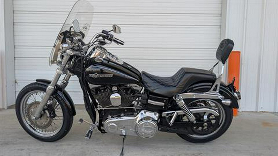 2011 Harley-Davidson Dyna® Super Glide® Custom