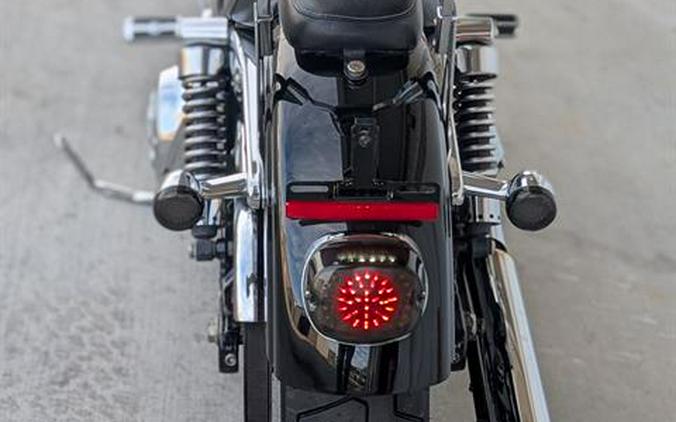 2011 Harley-Davidson Dyna® Super Glide® Custom