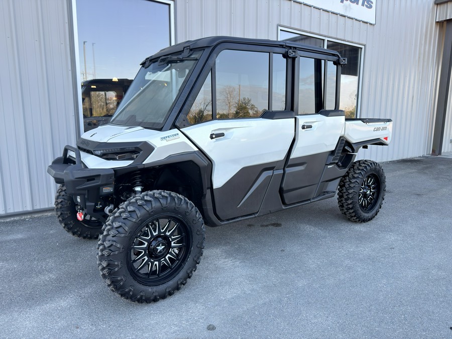 2026 Can-Am Defender MAX Limited HD11