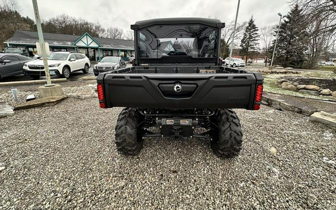 2024 Can-Am® Defender XT HD10