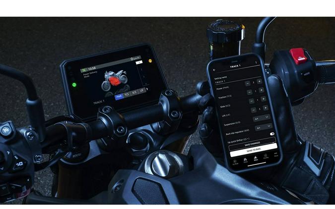 2024 Yamaha MT-09 SP