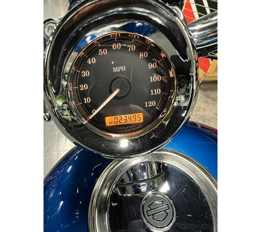 2005 Harley-Davidson® XL1200C - Sportster® 1200 Custom