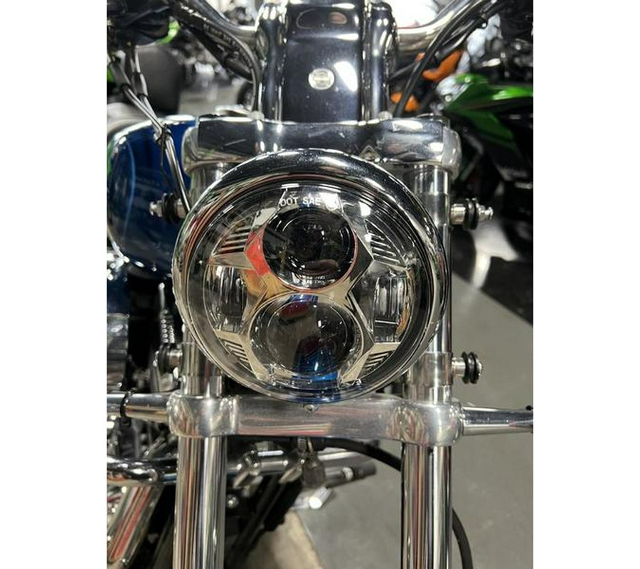 2005 Harley-Davidson® XL1200C - Sportster® 1200 Custom