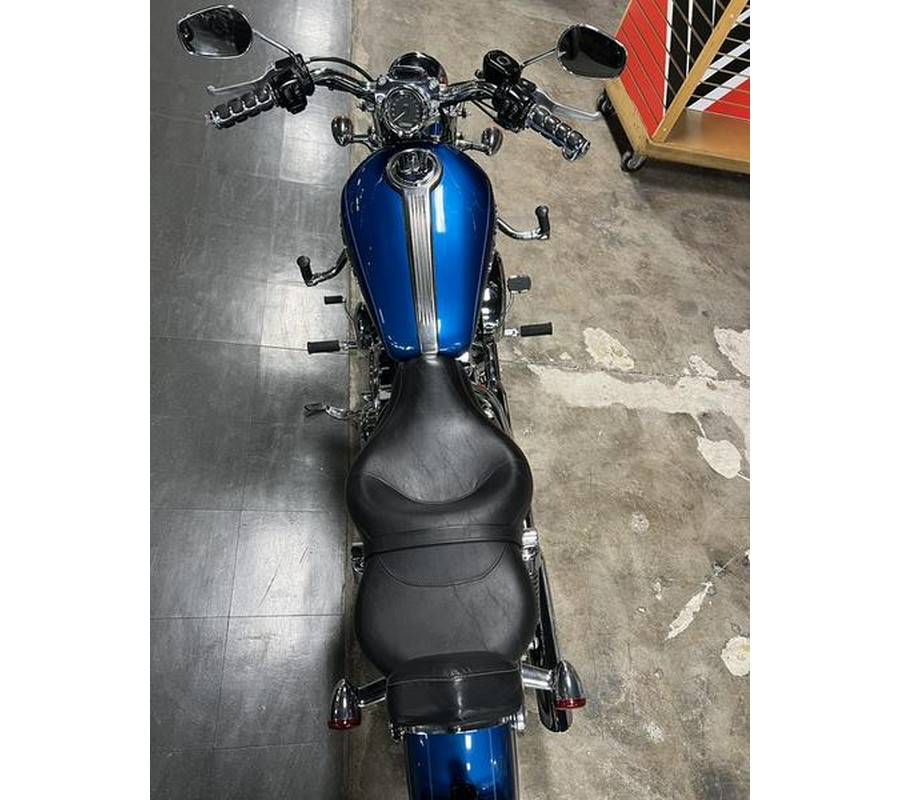 2005 Harley-Davidson® XL1200C - Sportster® 1200 Custom