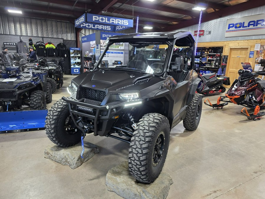 2026 Polaris GENERAL XP 1000 ULTIMATE