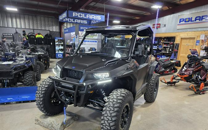 2026 Polaris GENERAL XP 1000 ULTIMATE