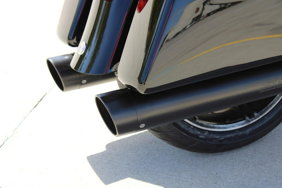 2022 Harley-Davidson® FLTRK - Road Glide® Limited