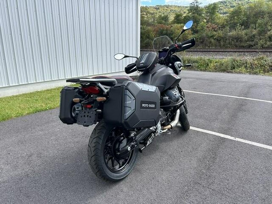 2025 Moto Guzzi V85 Strada