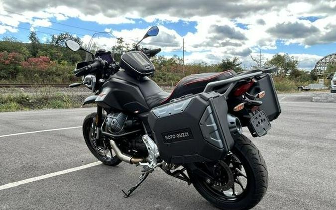2025 Moto Guzzi V85 Strada