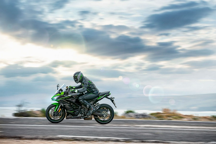 2023 Kawasaki Ninja 1000SX