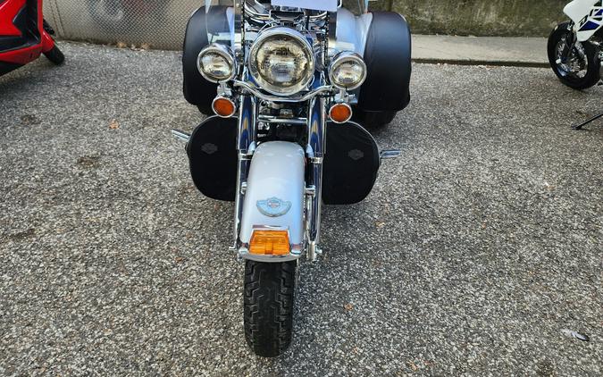 2003 Harley-Davidson FLSTC/FLSTCI Heritage Softail® Classic