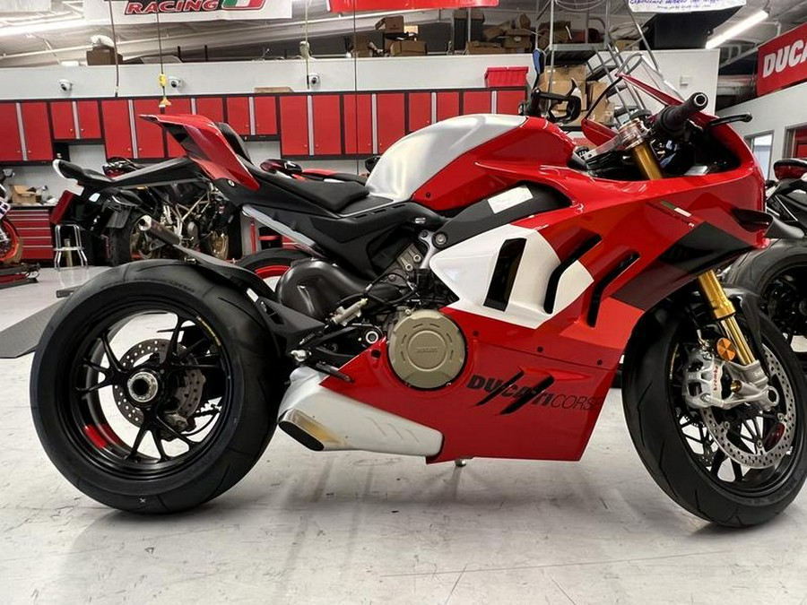 2024 Ducati Panigale V4 R Livery