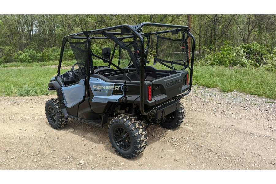 2024 Honda Pioneer 1000-5 Deluxe