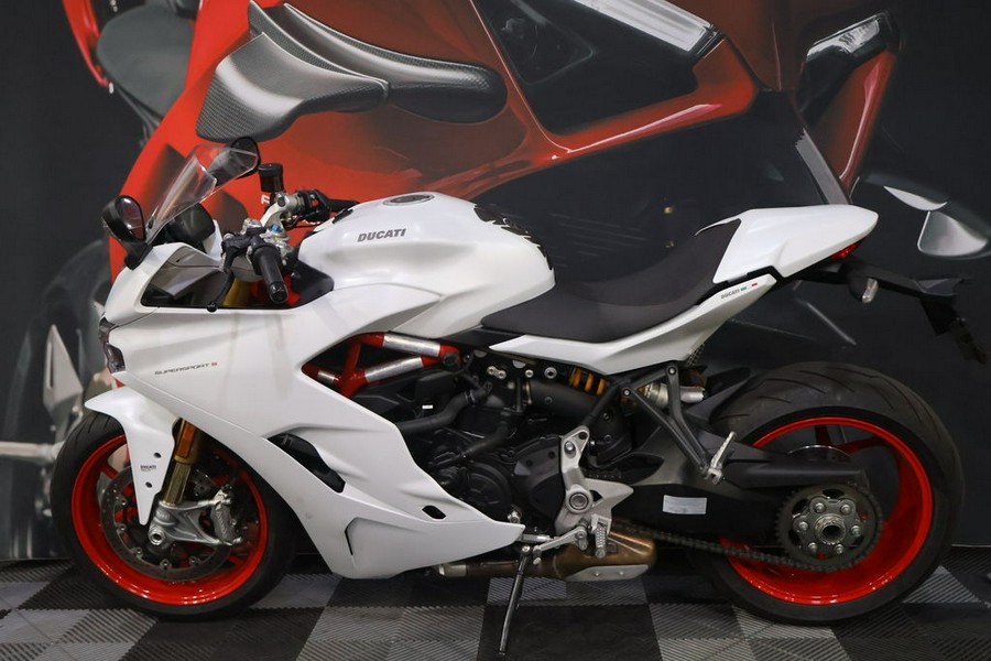 2019 Ducati SuperSport S Star White Silk