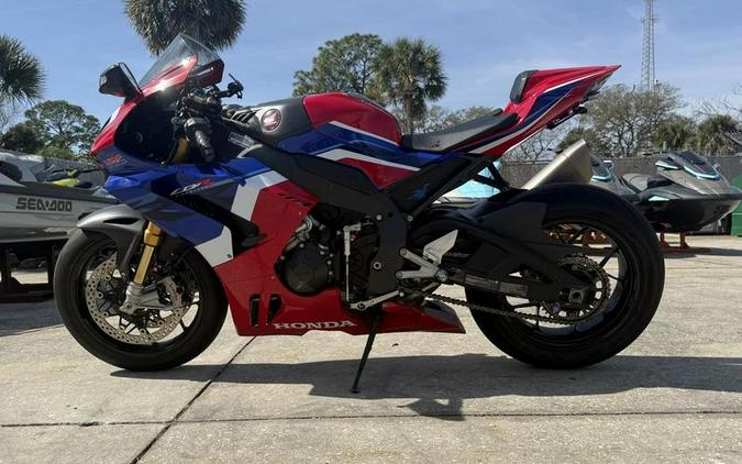 2021 Honda® CBR1000RR-R Fireblade SP