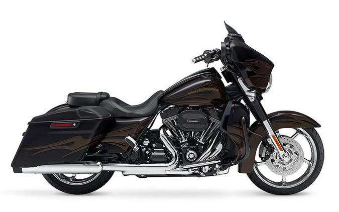 2015 Harley-Davidson® FLHXSE - CVO™ Street Glide®