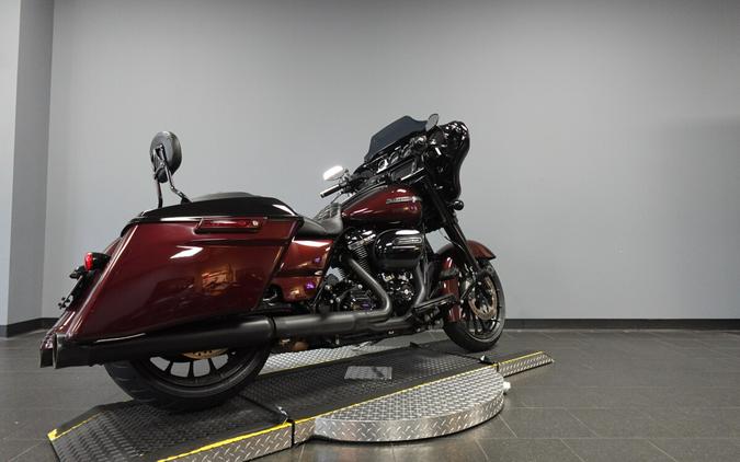 2018 Harley-Davidson Street Glide Special FLHXS