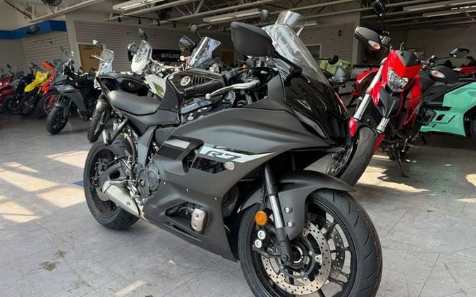 2024 Yamaha YZF R7