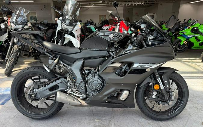 2024 Yamaha YZF R7