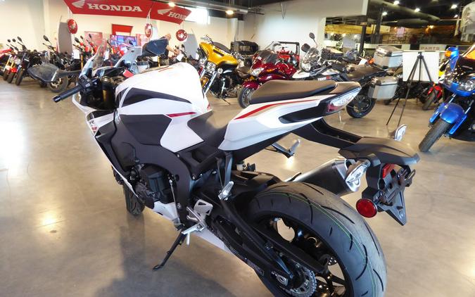 2027 Honda CBR1000RR