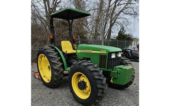 2004 John Deere 5205