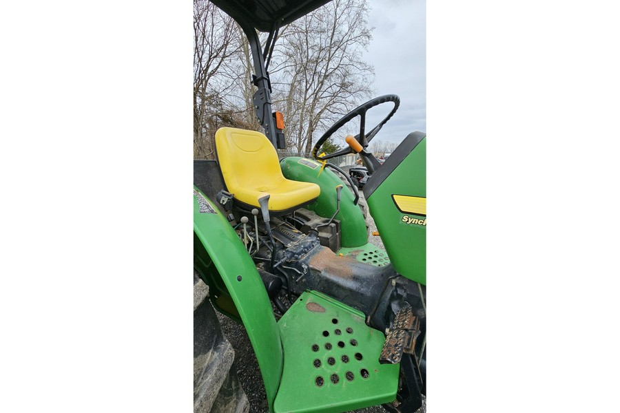 2004 John Deere 5205