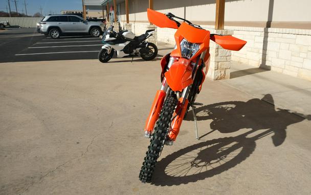 2026 KTM 450 XCFW