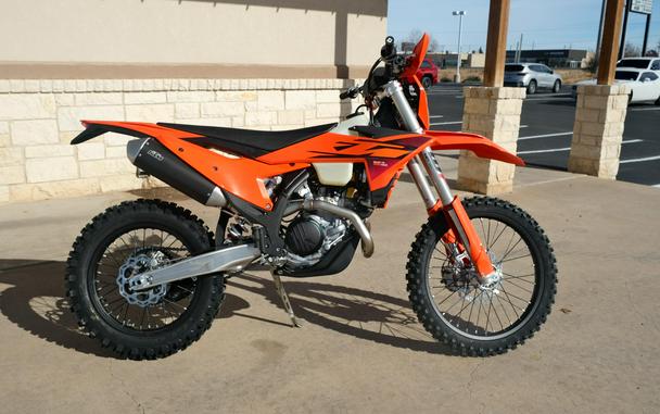 2026 KTM 450 XCFW